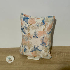 Funda de tela con estampado marino para libros