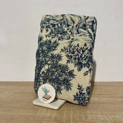 Funda de tela para libros hecha a mano con estampado de ángeles y flores