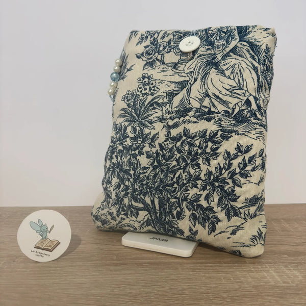 Funda de tela blanca con siluetas clásicas para libros